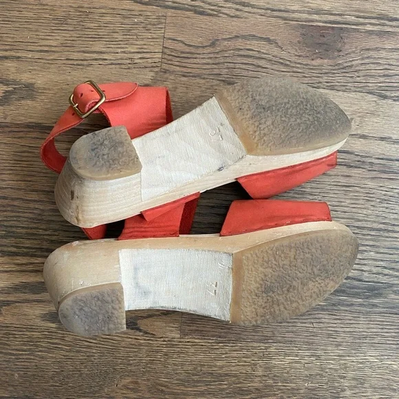 Bryr Miranda mid-heel clog - Picture 4 of 4